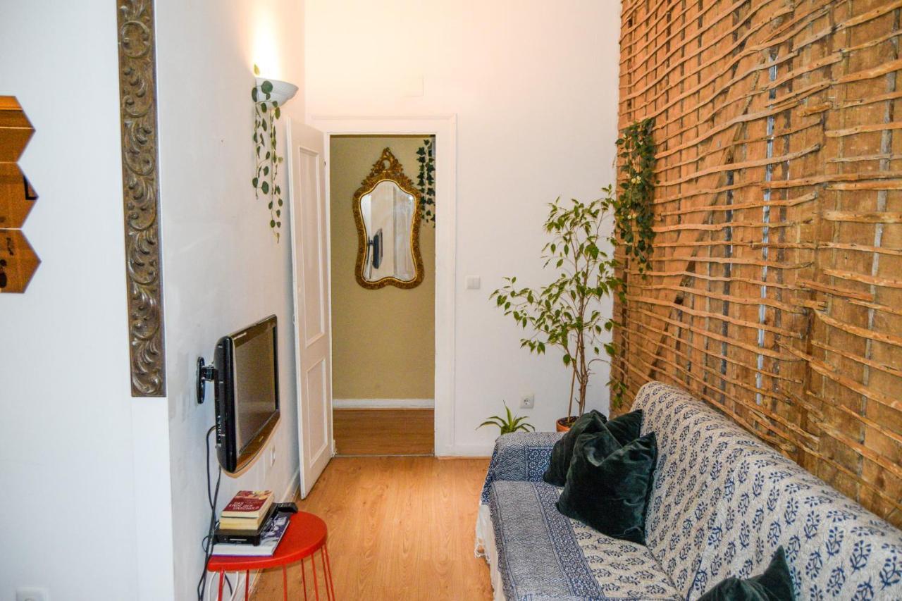 Santos Apartment In Central Lisbon With River View Buitenkant foto